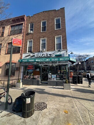 Plus de détails pour 959 4th Ave, Brooklyn, NY - Local commercial à vendre