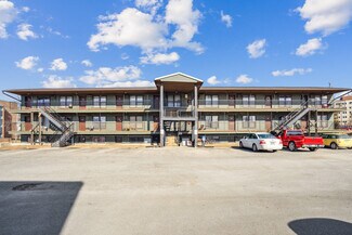Plus de détails pour 3719 W 9th St, Waterloo, IA - Logement à vendre