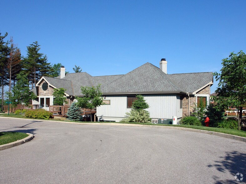 3924 Clock Pointe Trl, Stow, OH à louer - Photo principale – Image 1 sur 3