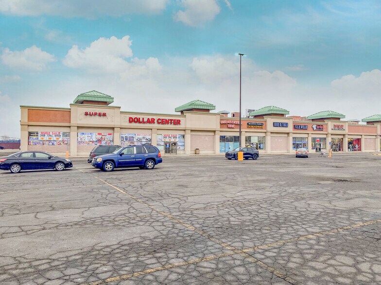 14004-14134 Woodward Ave, Highland Park, MI à louer - Photo de l’immeuble – Image 2 sur 3