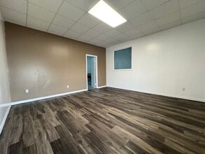 3501-3531 NW 19th St, Fort Lauderdale, FL à louer Photo de l’immeuble– Image 2 sur 2