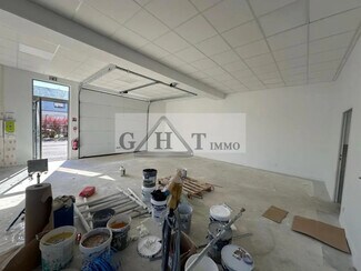 Plus de détails pour Bureau, Industriel/Logistique à louer