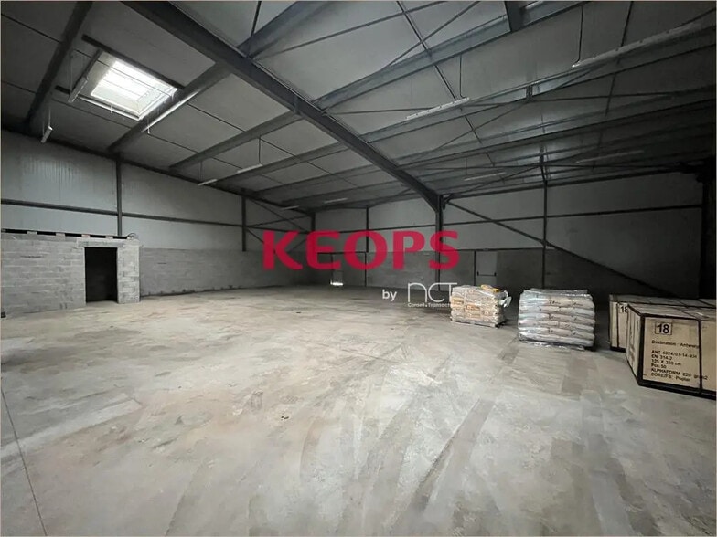 Local d’activités dans Villeneuve-Tolosane à louer - Photo intérieure – Image 3 sur 4