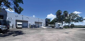 Plus de détails pour 2500 W 84th St, Hialeah, FL - Industriel/Logistique à louer