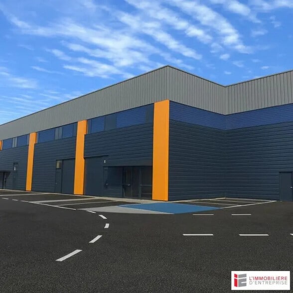 Local d'activités dans Bruz à vendre - Photo de l’immeuble – Image 2 sur 2