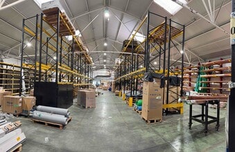 Industriel/Logistique dans Torrejón de Ardoz, Madrid à louer Photo intérieure– Image 2 sur 8