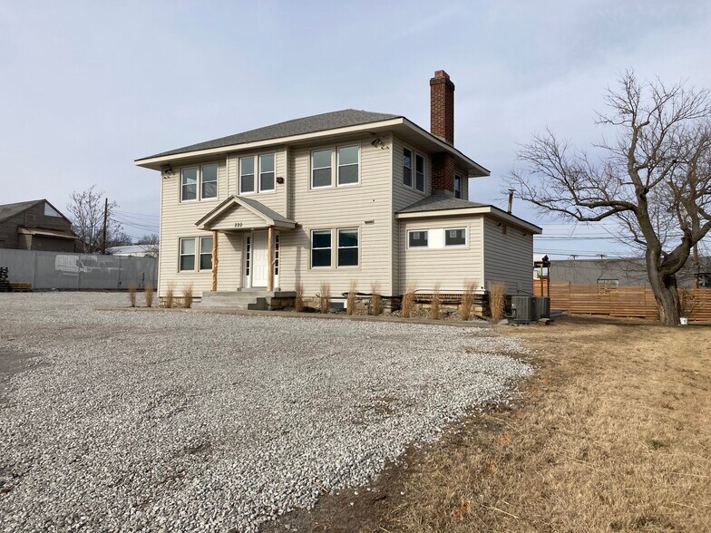 220 W 80th Ter, Kansas City, MO à vendre - Photo de l’immeuble – Image 3 sur 31