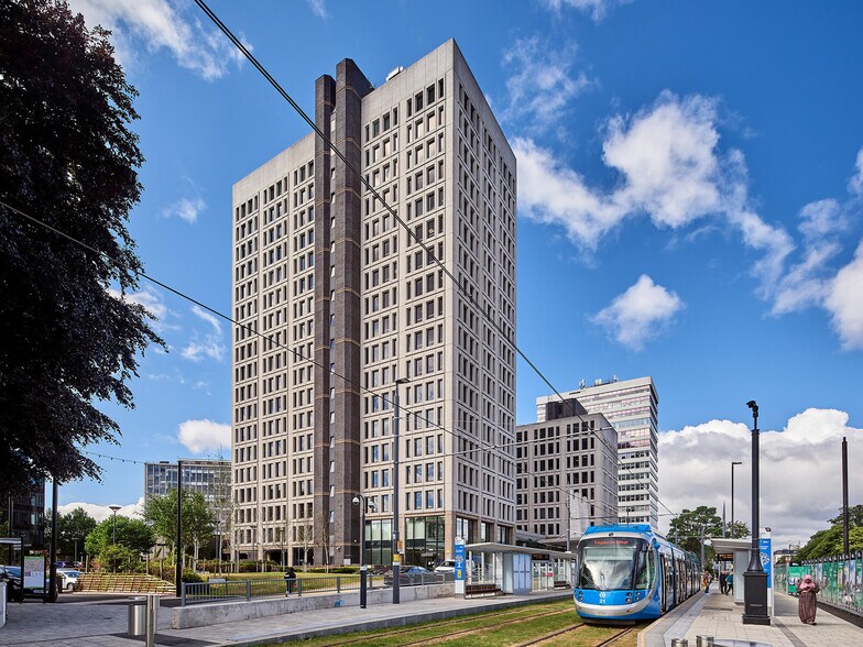 54 Hagley Rd, Birmingham à louer - Photo de l’immeuble – Image 1 sur 12