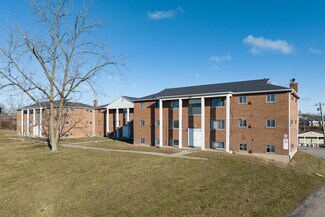 Plus de détails pour 5474-5484 Bahama Ter, Cincinnati, OH - Logement à vendre