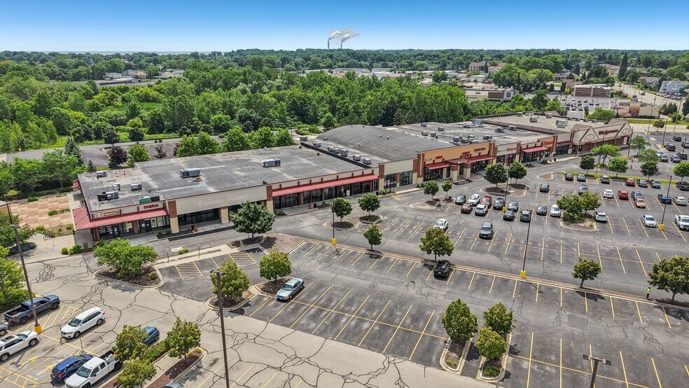 2815-2929 S Chicago Ave, South Milwaukee, WI à louer - Aérien – Image 3 sur 12