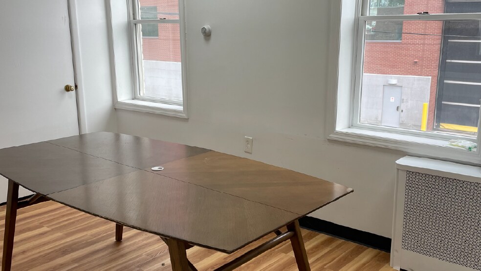 43-16 12th St, Long Island City, NY à louer - Photo intérieure – Image 2 sur 3