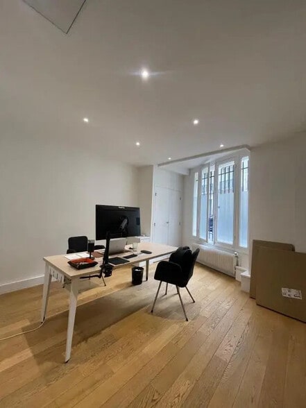 Bureau dans Paris à vendre - Photo de l’immeuble – Image 1 sur 5