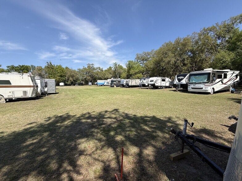 38555 Palm Grove Dr, Zephyrhills, FL à vendre - Autre – Image 3 sur 4