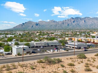Plus de détails pour 680-720 W Prince Rd, Tucson, AZ - Local commercial à louer