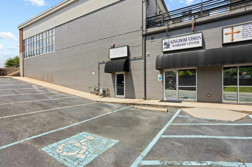 3014 N Main St, Anderson, SC à louer - Photo de l’immeuble – Image 3 sur 10