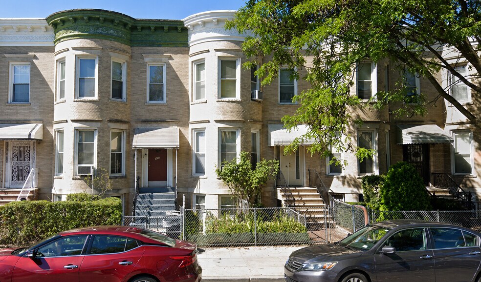 900 Brooklyn Ave, Brooklyn, NY à vendre - Photo de l’immeuble – Image 1 sur 26