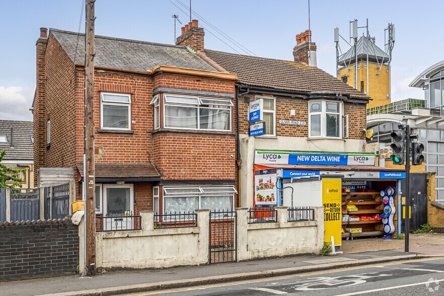 Oliver Rd, Londres à vendre - Photo de l’immeuble – Image 3 sur 10