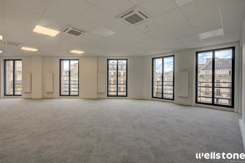 13 Place Kossuth, Paris à louer - Photo de l’immeuble – Image 3 sur 30