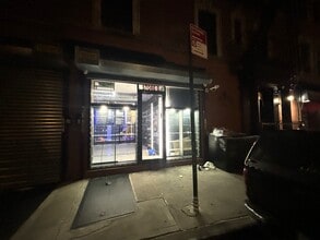 1719 Pitkin Ave, Brooklyn, NY à louer Photo intérieure– Image 1 sur 3