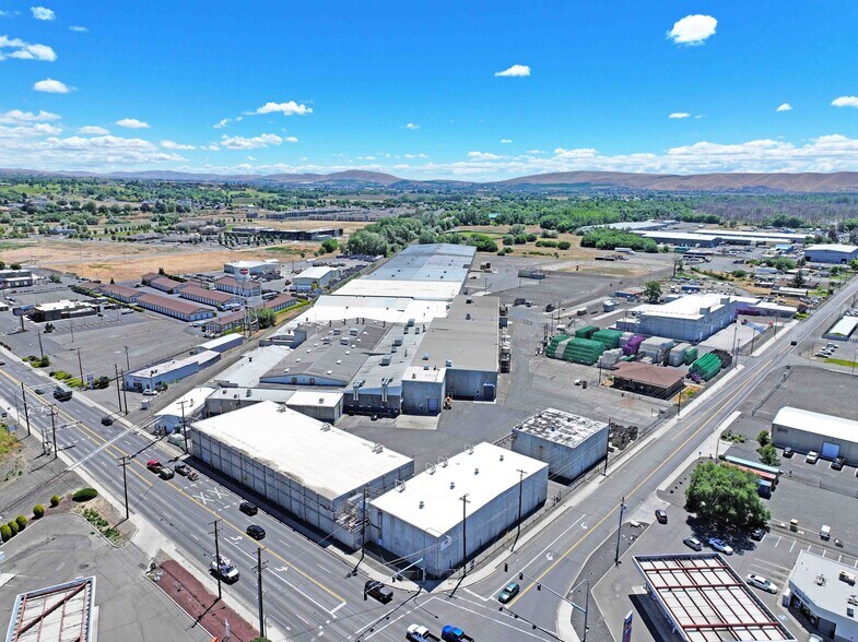 2506 Terrace Heights Dr, Yakima, WA à vendre - Photo de l’immeuble – Image 2 sur 29
