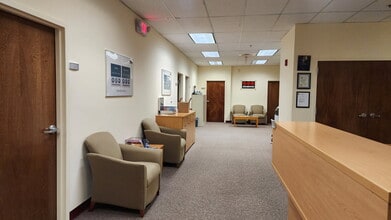 240 Cedar Knolls Rd, Cedar Knolls, NJ à louer Photo intérieure– Image 2 sur 4