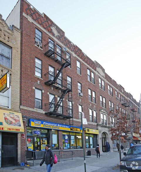 1441 Saint Johns Pl, Brooklyn, NY à louer - Photo de l’immeuble – Image 2 sur 3