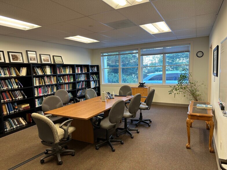 2827 Spafford St, Davis, CA à louer - Photo de l’immeuble – Image 3 sur 7