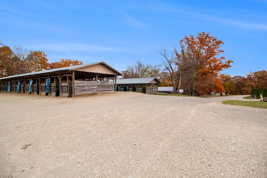 11500 Glenn Rd, Grass Lake, MI à vendre - Photo de l’immeuble – Image 3 sur 5
