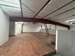 1989 Blake Ave, Los Angeles, CA à louer Photo de l’immeuble– Image 2 sur 10