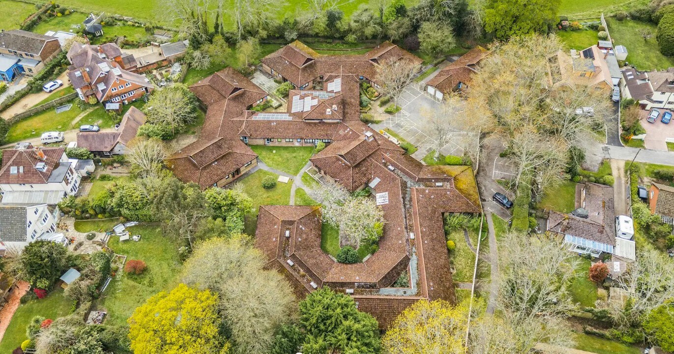 Calpe Av, Lyndhurst à vendre Aérien– Image 1 sur 9