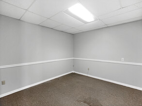 574 Azalea Rd, Mobile, AL à louer Photo de l’immeuble– Image 1 sur 7