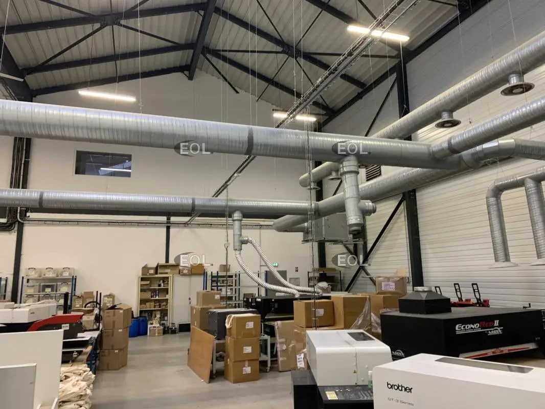 Local d'activités dans Cormeilles-en-Parisis à vendre Photo intérieure– Image 1 sur 8