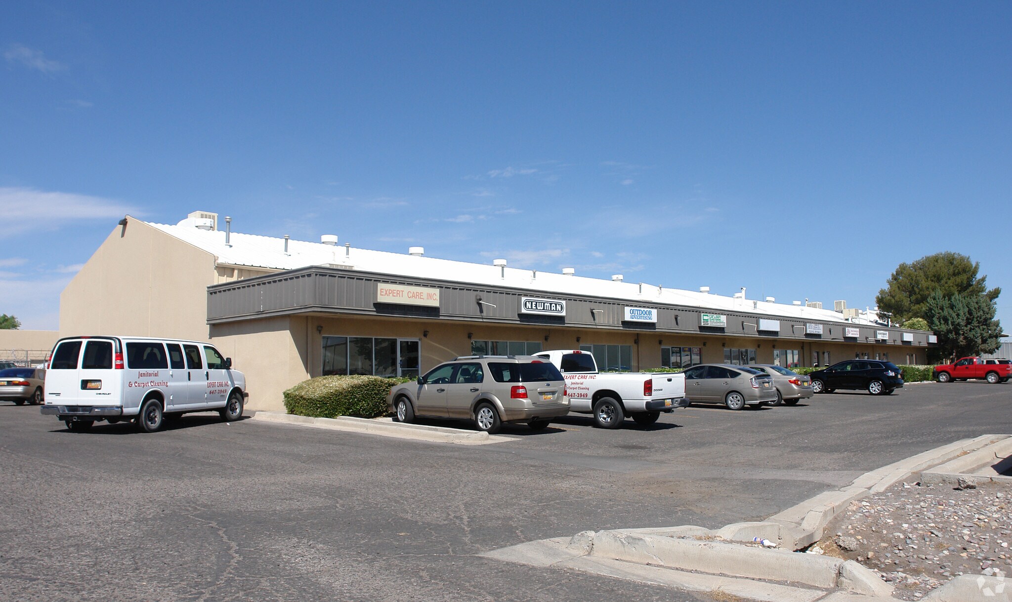 400 S Compress Rd, Las Cruces, NM à louer Photo de l’immeuble– Image 1 sur 55