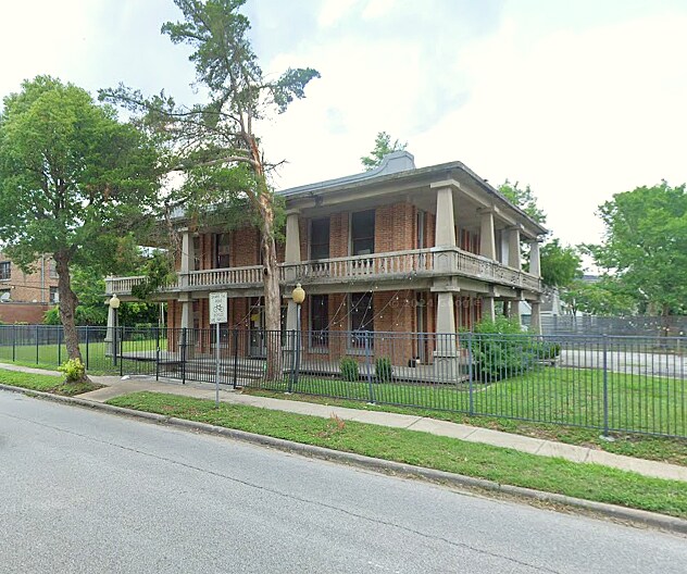 119 E 20th St, Houston, TX à vendre Photo de l’immeuble– Image 1 sur 6