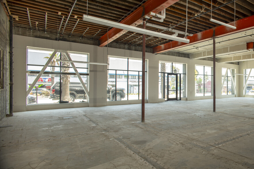 2101 Wilshire Blvd, Santa Monica, CA à vendre - Photo de l’immeuble – Image 3 sur 33