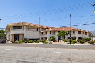 Plus de détails pour 2711-2717 Winona Ave, Burbank, CA - Local d’activités à vendre
