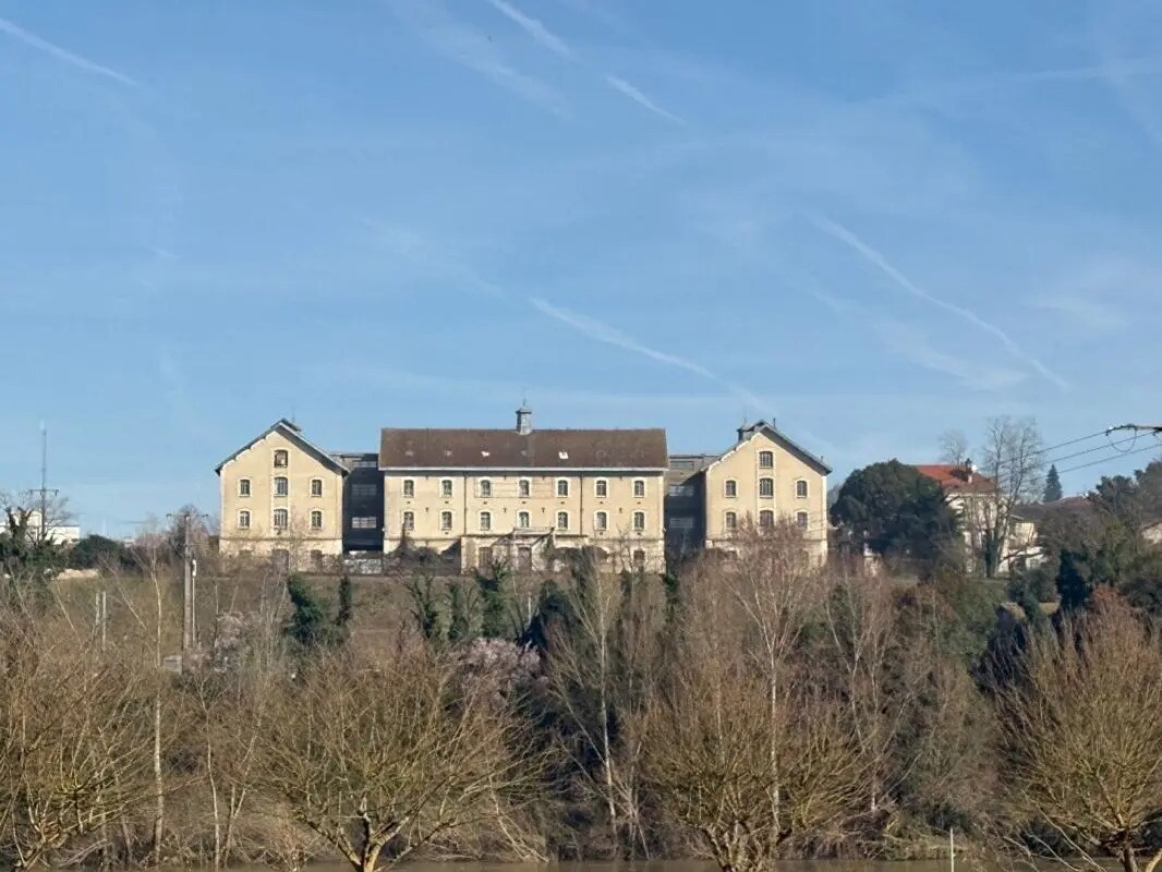 Local d'activités dans Bordeaux à vendre Photo de l’immeuble– Image 1 sur 5