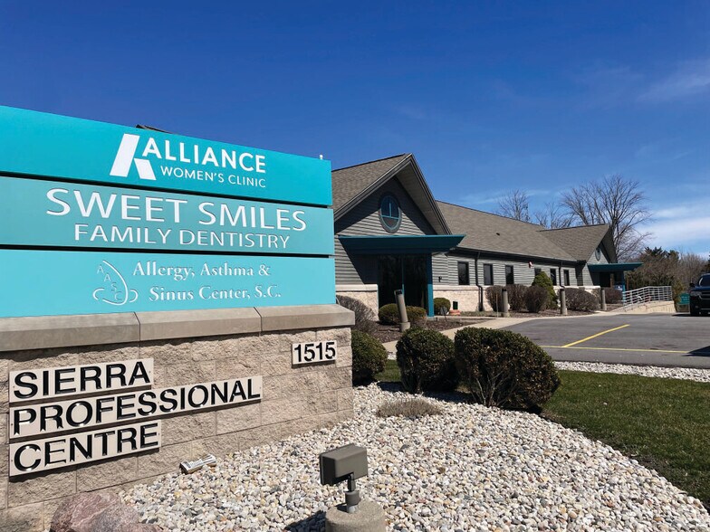 1515 S Green Bay Rd, Racine, WI à vendre - Photo de l’immeuble – Image 2 sur 8