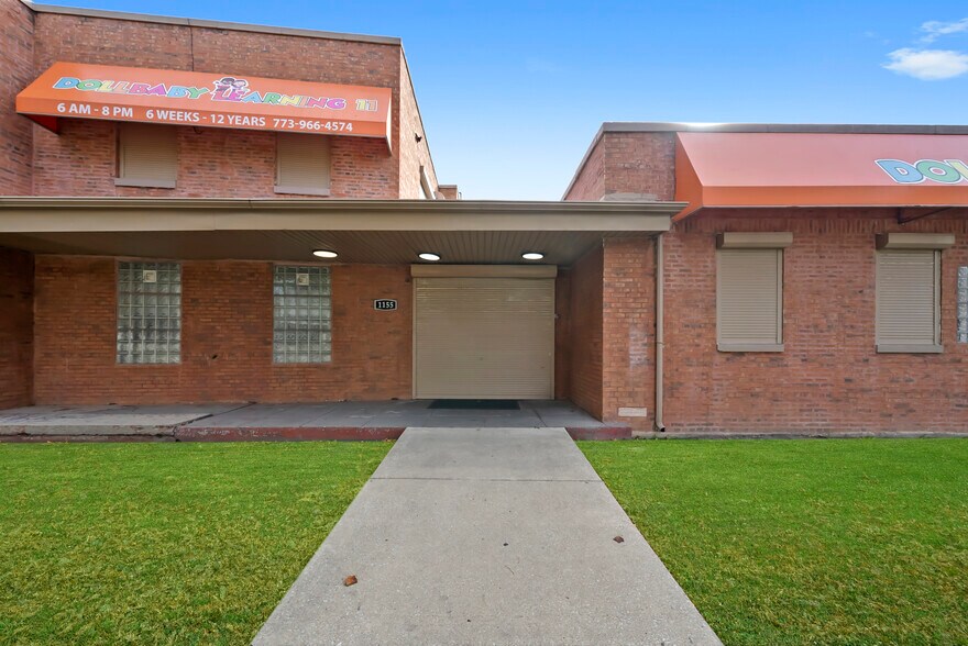 1155 W 81st St, Chicago, IL à vendre - Photo de l’immeuble – Image 2 sur 37