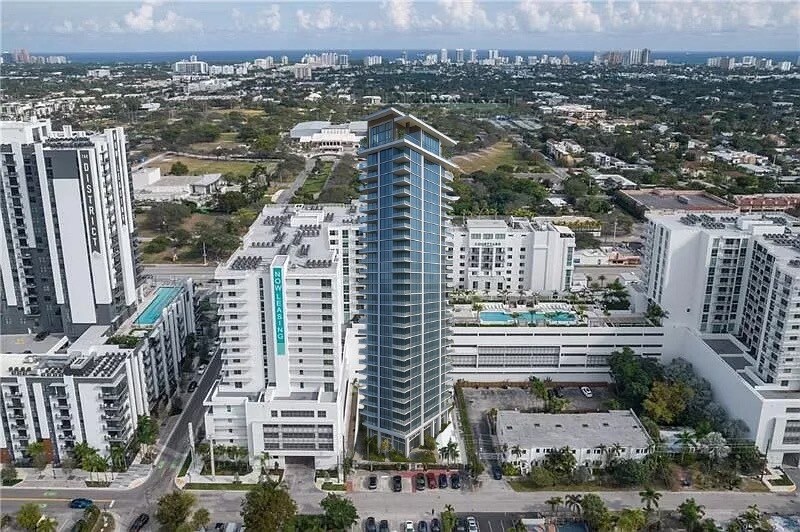 730-734 NE 5th Ave, Fort Lauderdale, FL à vendre - Photo de l’immeuble – Image 1 sur 13