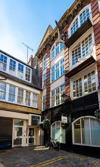 3-4 Bywell Pl, Londres à louer - Photo de l’immeuble – Image 1 sur 9