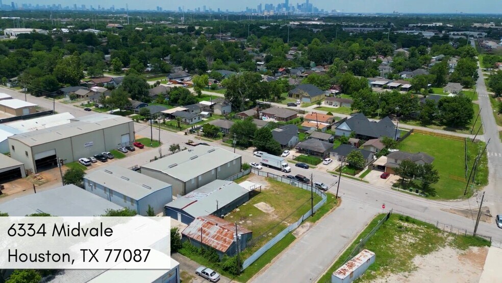 6334 Midvale Ave, Houston, TX à vendre - Vidéo sur l’annonce professionnelle – Image 2 sur 18