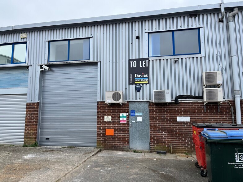 Martinfield, Welwyn Garden City à vendre - Photo de l’immeuble – Image 2 sur 16