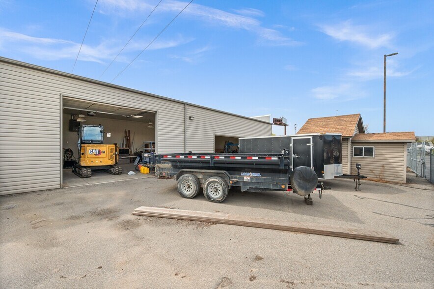 5959 S Stratler St, Murray, UT à vendre - Photo principale – Image 1 sur 8