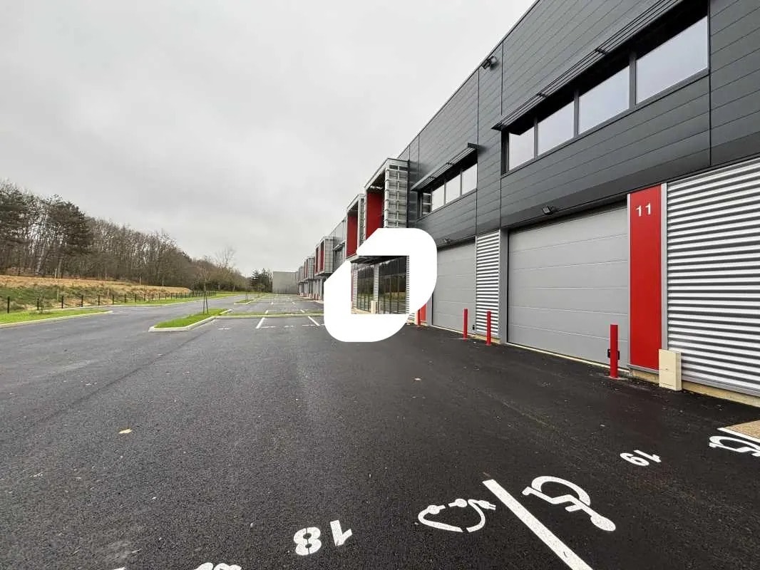 Local d’activités dans Bondoufle à louer Photo de l’immeuble– Image 1 sur 20