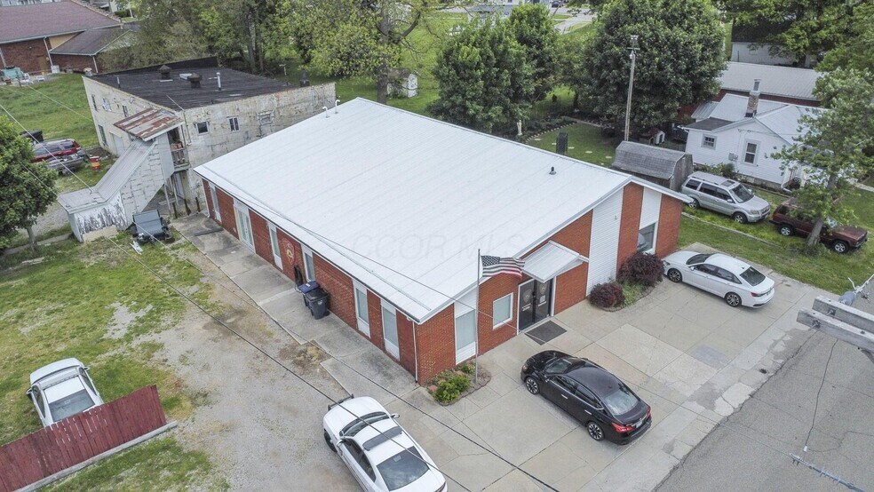 103 Walnut St, Pleasantville, OH à vendre - Photo de l’immeuble – Image 3 sur 30