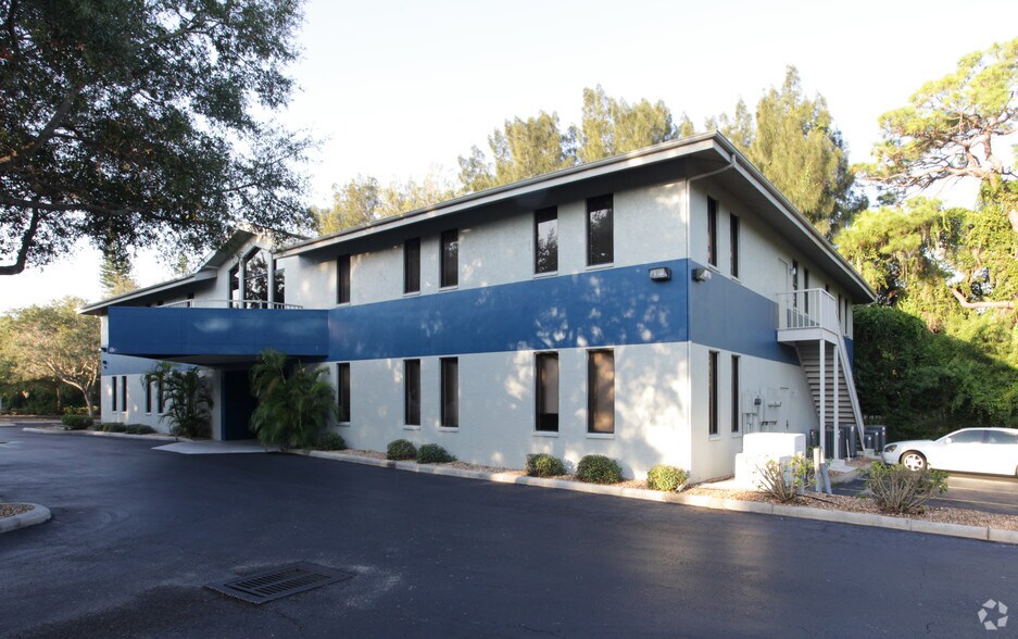 1801 Glengary St, Sarasota, FL à louer - Photo de l’immeuble – Image 3 sur 5