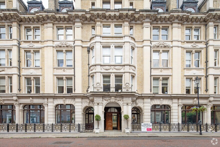 16-20 Ely Pl, Londres à louer - Photo de l’immeuble – Image 2 sur 35