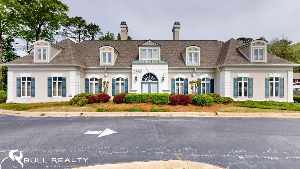 2680 Lawrenceville Hwy, Decatur, GA à louer - Photo de l’immeuble – Image 2 sur 36