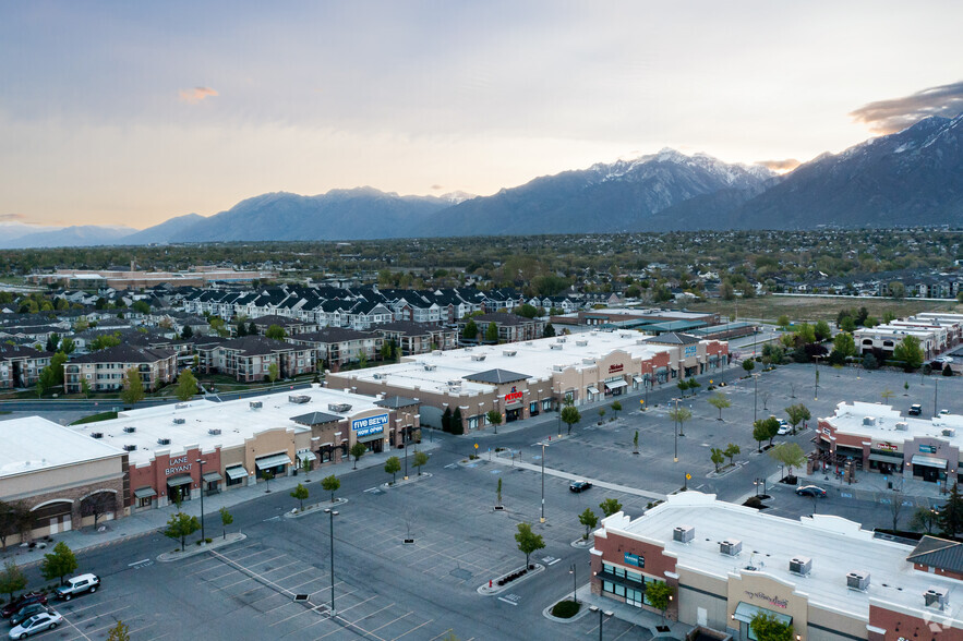 147-175 E 12300 S, Draper, UT à louer - Photo de l’immeuble – Image 2 sur 15